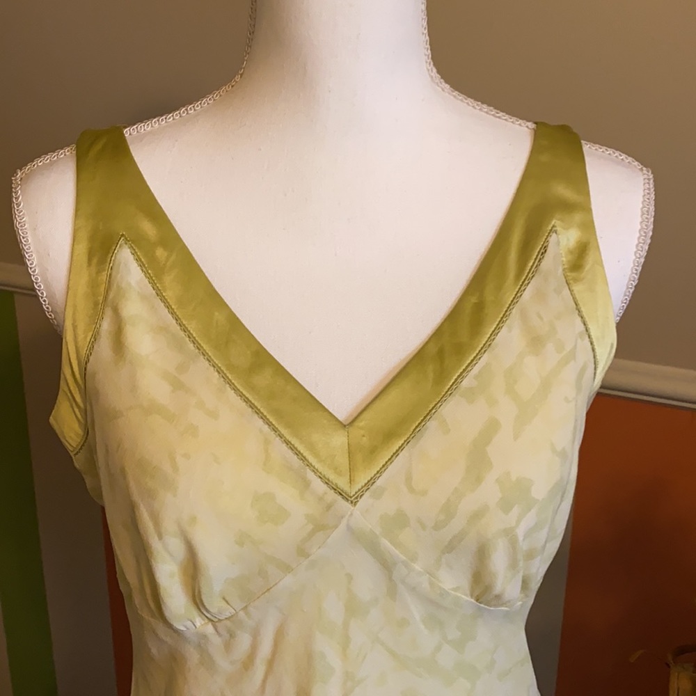 Ann Taylor Silk Sleeveless Top - Picture 2 of 7